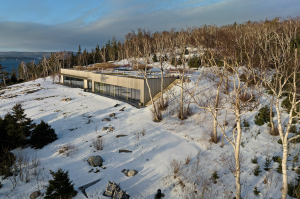 Red Head Cliffs Villa là địa điểm lưu trú mới dành cho những người yêu thích thể thao mùa đông tại Nova Scotia, Canada.